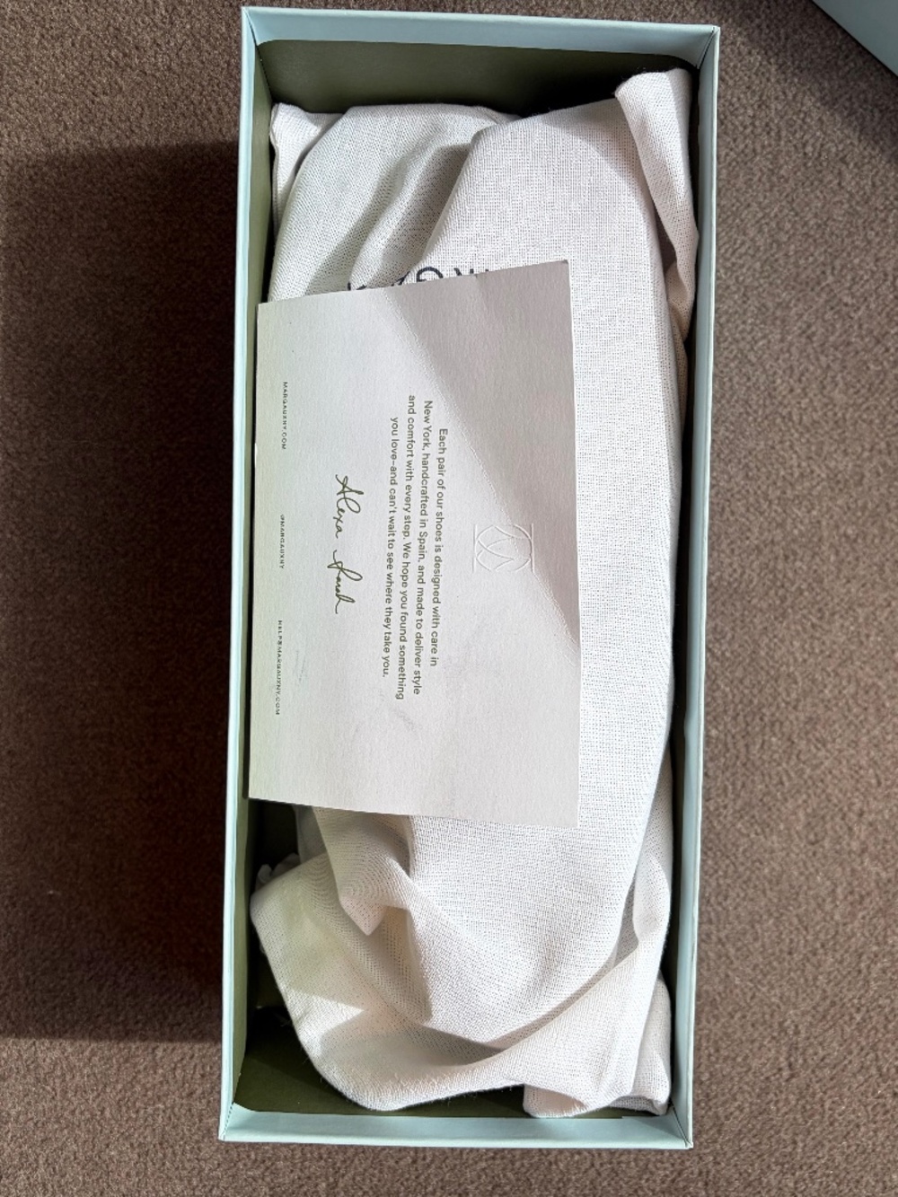 Margaux Fonteyn Black Crinkle-Gloss Nappa 39 M NEW IN BOX - Picture 4 of 7